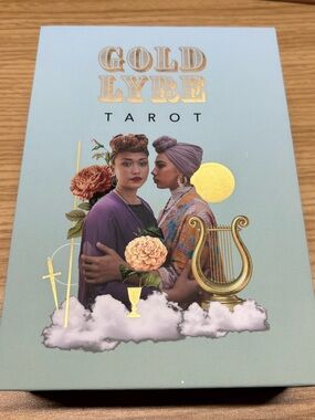 Gold Lyre Tarot Deck - Pale Blue Box with Purple Accents